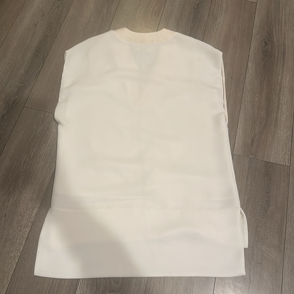 Vince White Sleeveless Tunic with Relaxed Fit - Picture 8 of 9